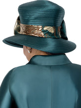 Load image into Gallery viewer, DCC310241 (Forrest Green/Gold, Royal/Silver)