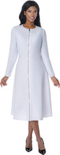 Load image into Gallery viewer, A woman modeling a long-sleeve, knee-length white dress with a front zipper, shown against a plain white background.